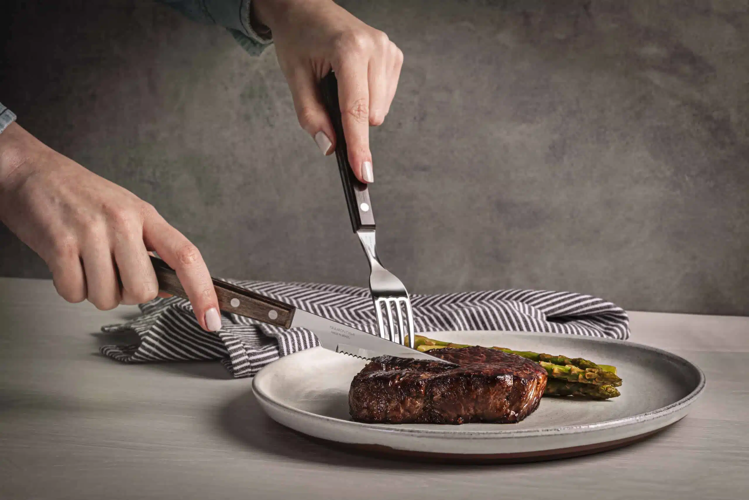 https://www.maisonflair.co.uk/wp-content/uploads/2022/08/Lifestyle-image-Steak-cutlery-set-Tramontina-scaled.jpg.webp